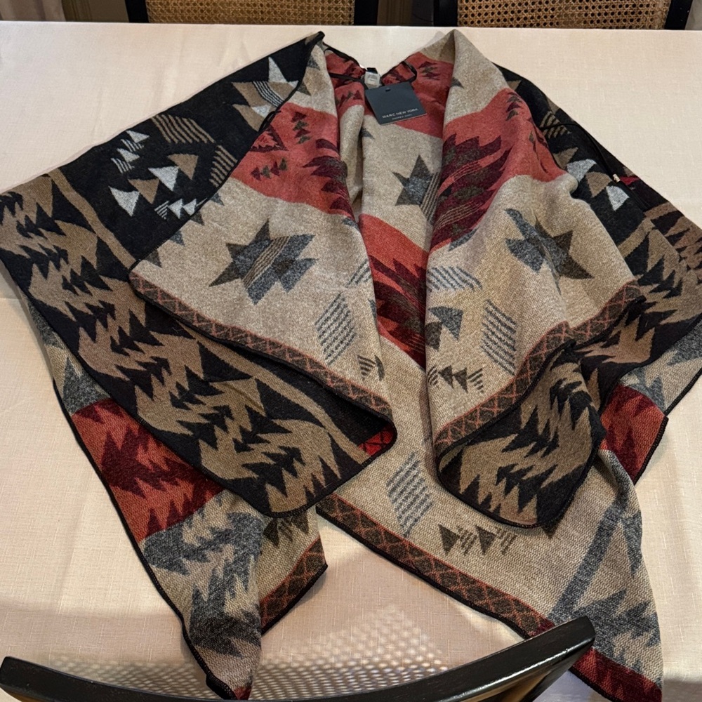 Elegant Multicolor Geometric Poncho